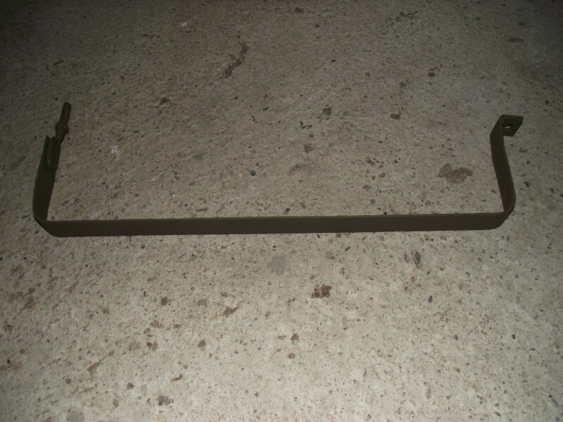 Sangle inférieur de réservoir CC030007