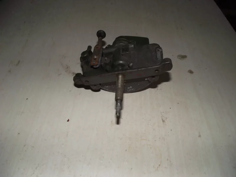 Moteur d'essuie glace à dépression CC927970
