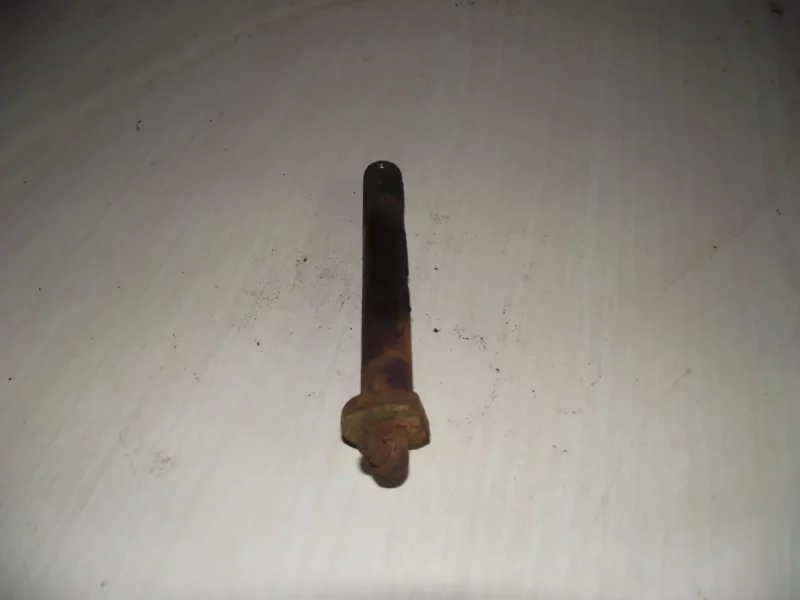 Axe avant supérieur de lame ressort avant CC594262