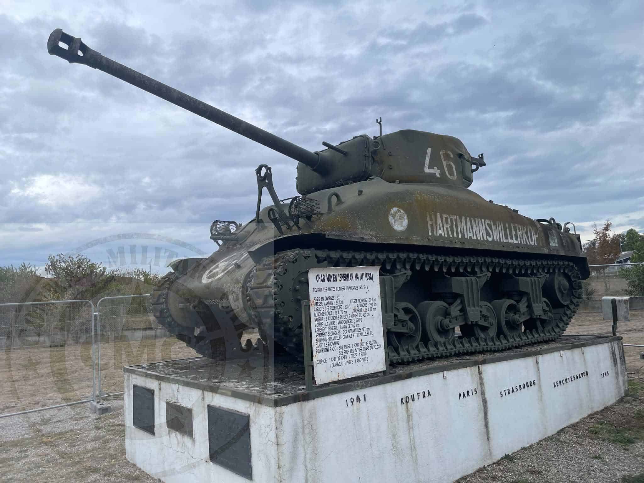 Sherman et socle avant les travaux