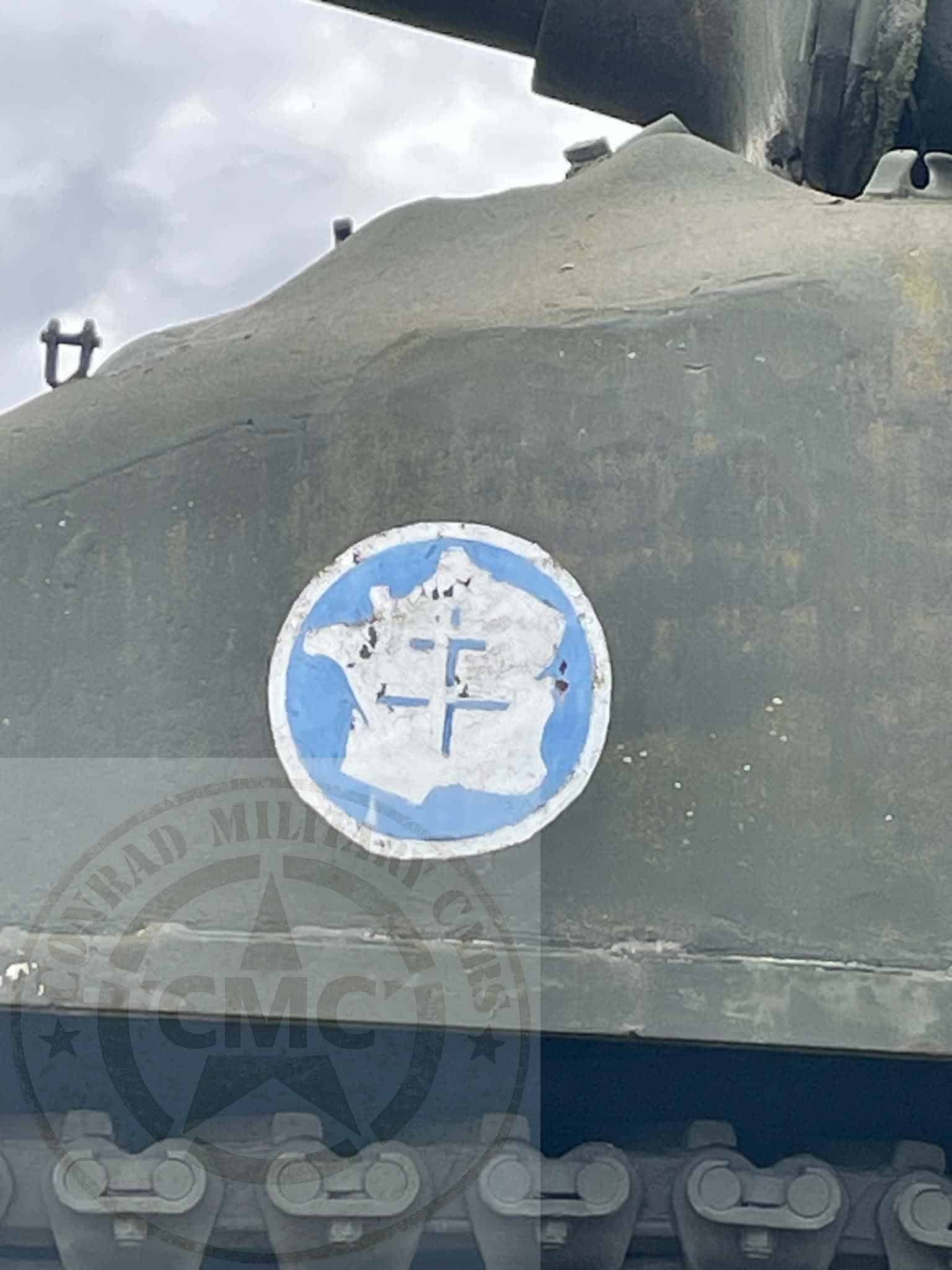 Insigne présent avant restauration